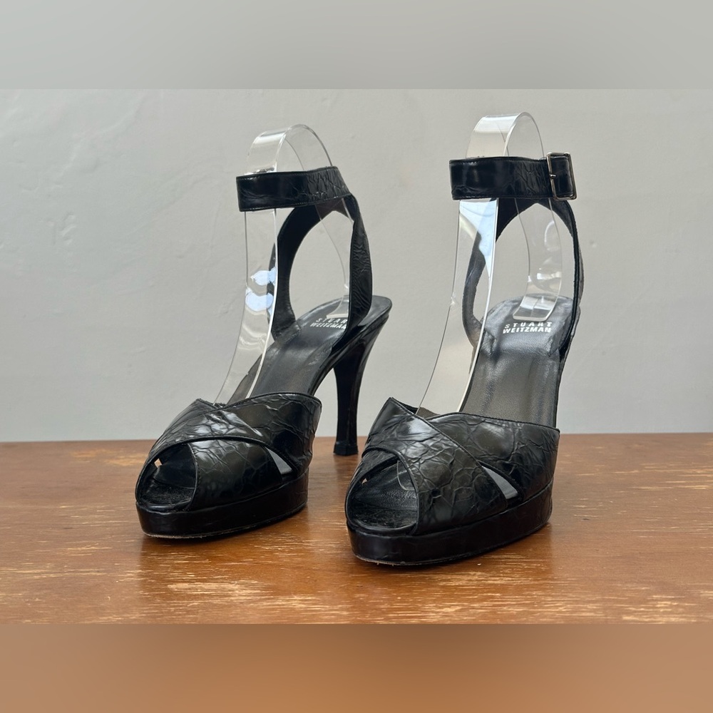STUART WEITZMAN Black Crocodile Embossed Leather Pumps Women's Size 7.5 M